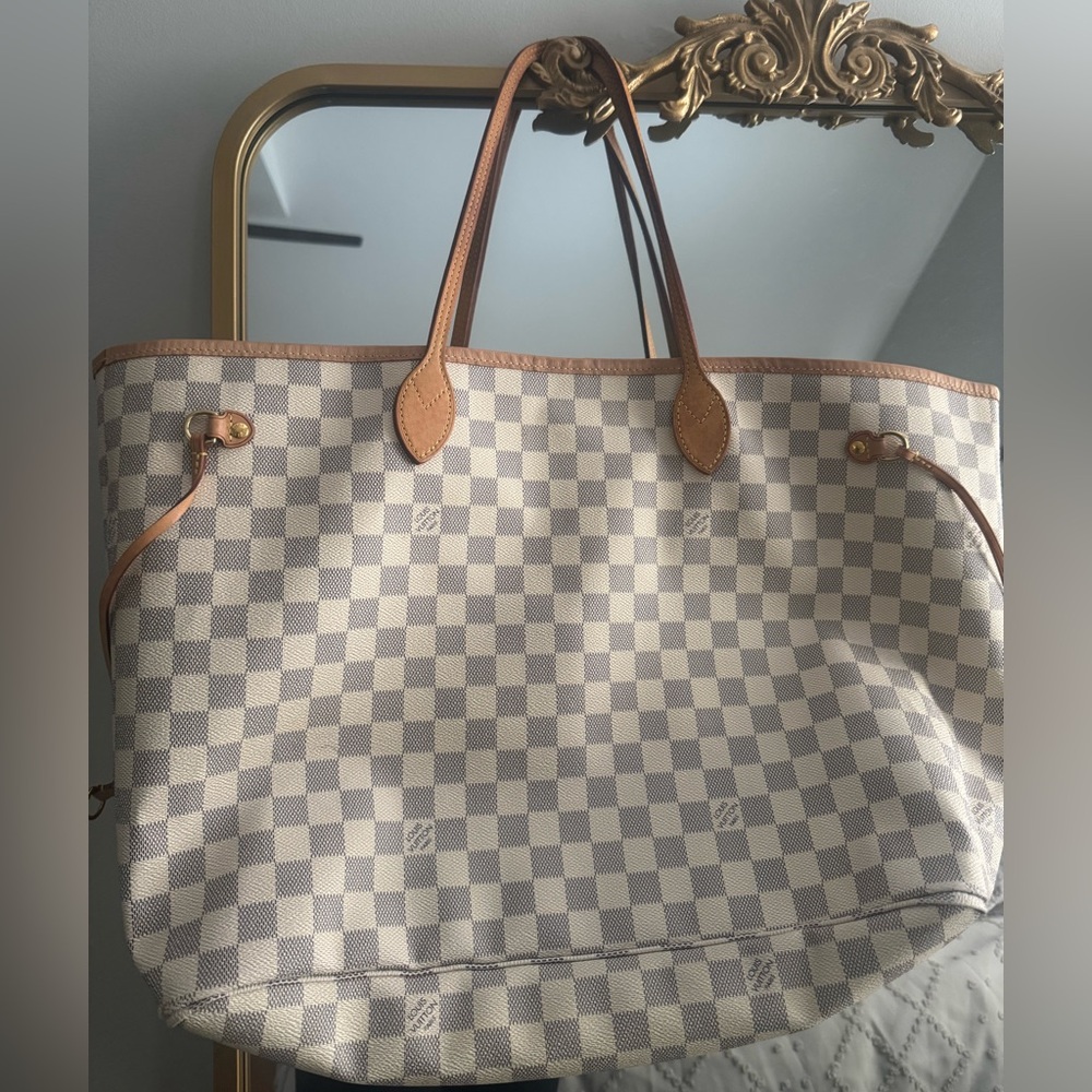 LV Neverfull Rose Beige with removable zipper pouch
